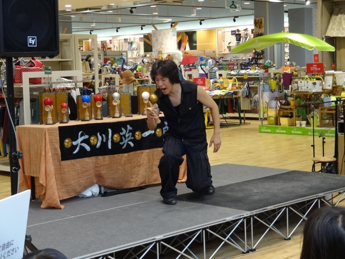 ジャンル